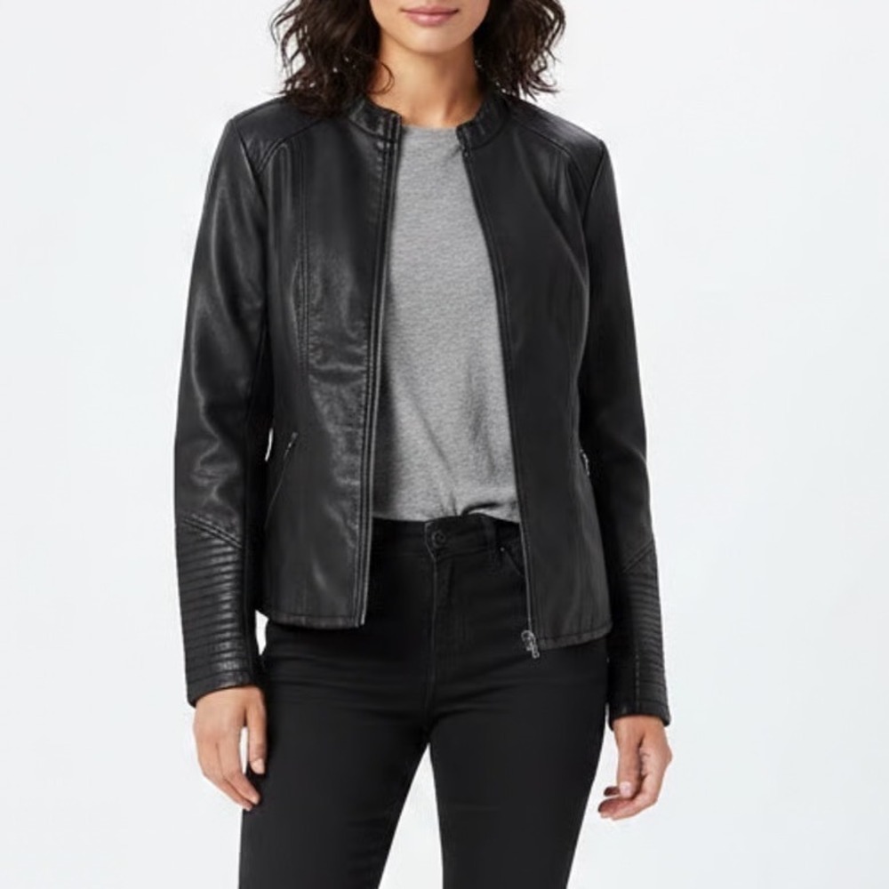 Torrid Moto Jacket Womens 1 Black Faux Leather Full Zip Pockets Long Sleeve